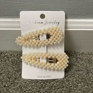 Brand new Hair Clips